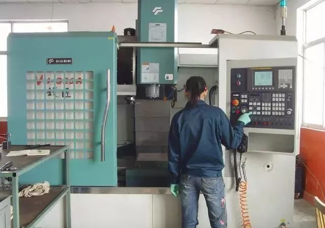 一位CNC数控操作工提出辞职,老板问了他一个与离职无关的问题…的图5